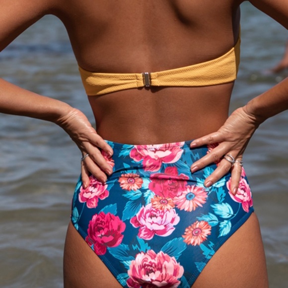 High waisted floral bikini - Picture 2 of 2